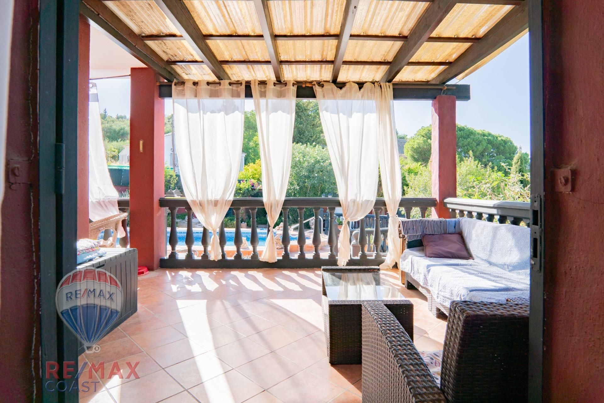 Terrassa de Casa o xalet en venda en Coín amb Aire condicionat, Terrassa i Piscina