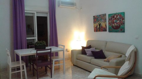 Foto 2 de Pis de lloguer a El Tardón - El Carmen, Sevilla Capital