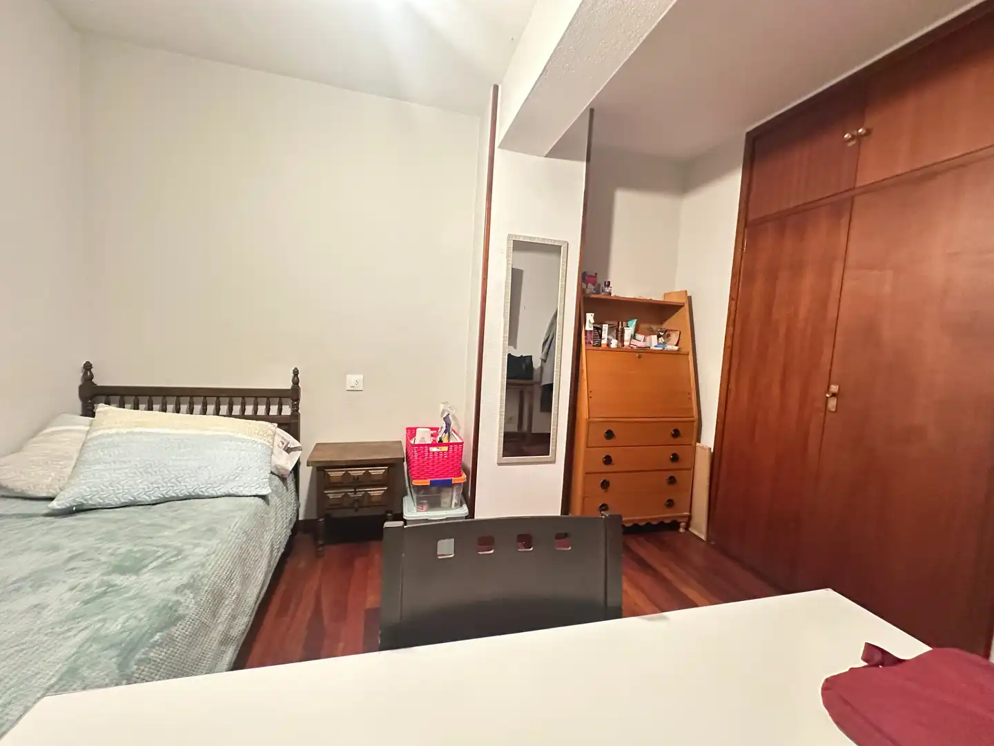 Schlafzimmer von Wohnung zum Verkauf in Santiago de Compostela  mit Heizung und Möbliert