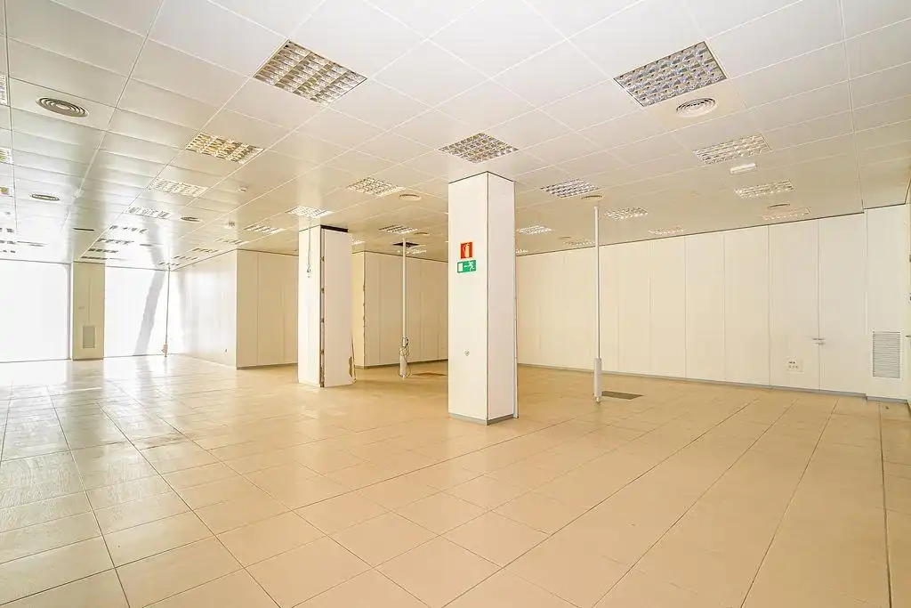Locale commerciale in vendita a Plaza de Toros - Avenida Chapí - Trinquete, imagen 28