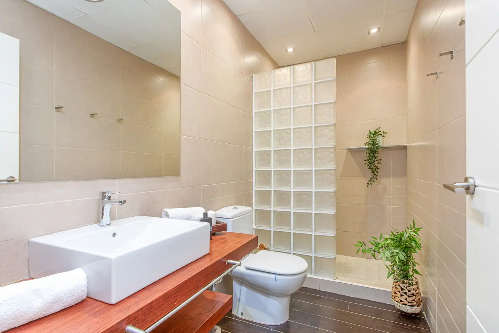 Bathroom of Attic for sale in Figueres  with Heating, Terrace and Furnished