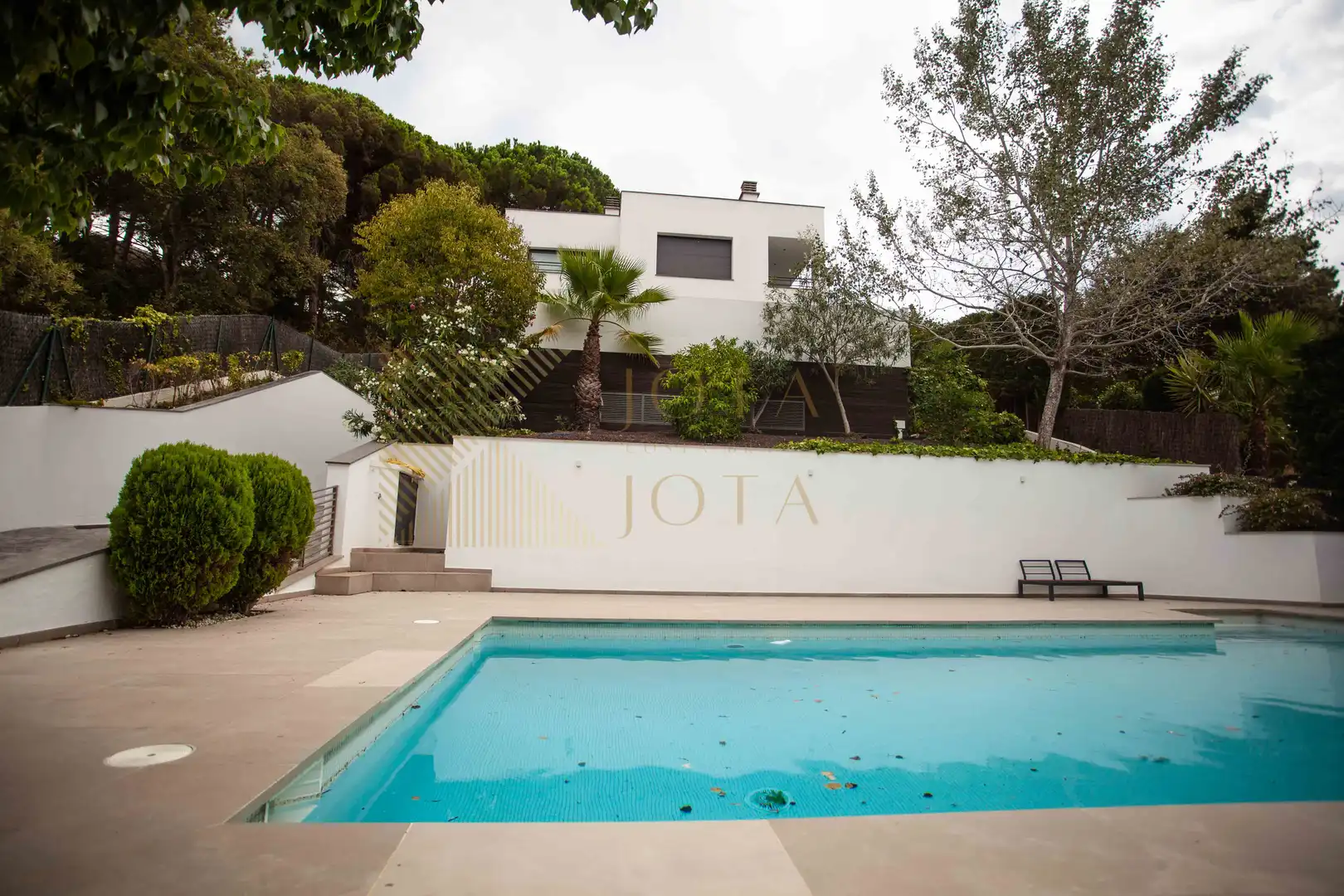 Casa con terraza en venta en Montgoda, imagen 2