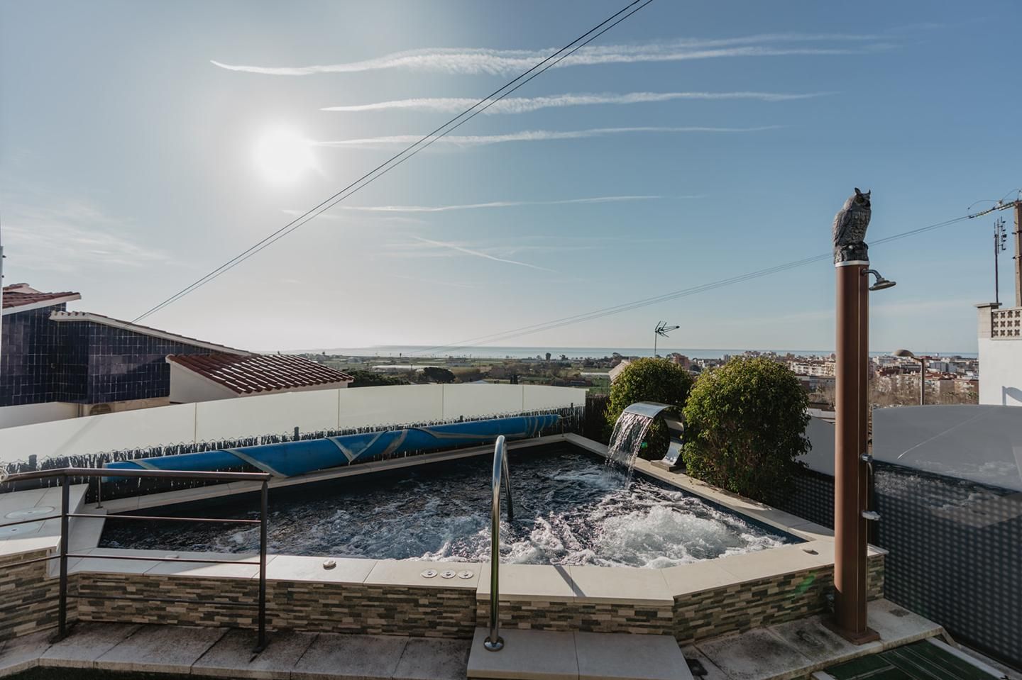 Swimming pool of House or chalet for sale in Pineda de Mar  with Air Conditioner, Heating and Terrace