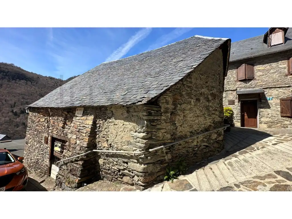 Vista exterior de Finca rústica en venta en Bausen