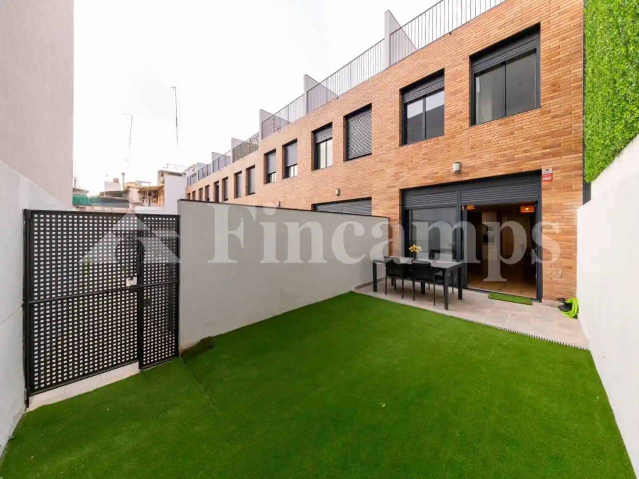 Terrassa de Casa o xalet en venda en Sabadell amb Aire condicionat, Calefacció i Jardí privat