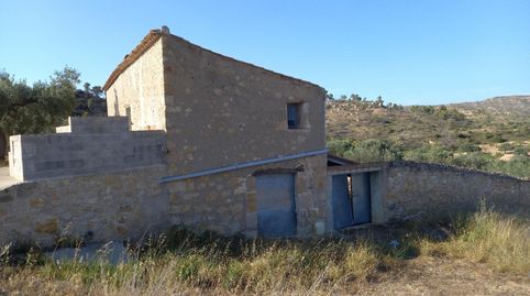 GRAN FINCA AGRICOLA CON VIVIENDA Y VARIAS MASIAS EN FLIX