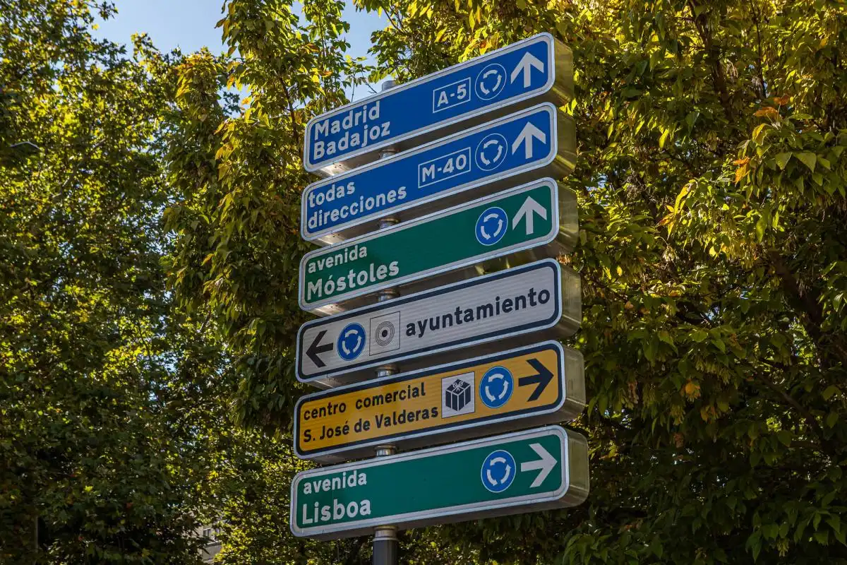 Außenansicht von Gebäude zum Verkauf in Alcorcón