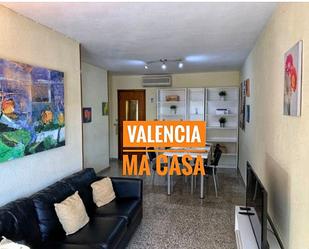 Exterior view of Flat to rent in  Valencia Capital  with Air Conditioner, Heating and Furnished