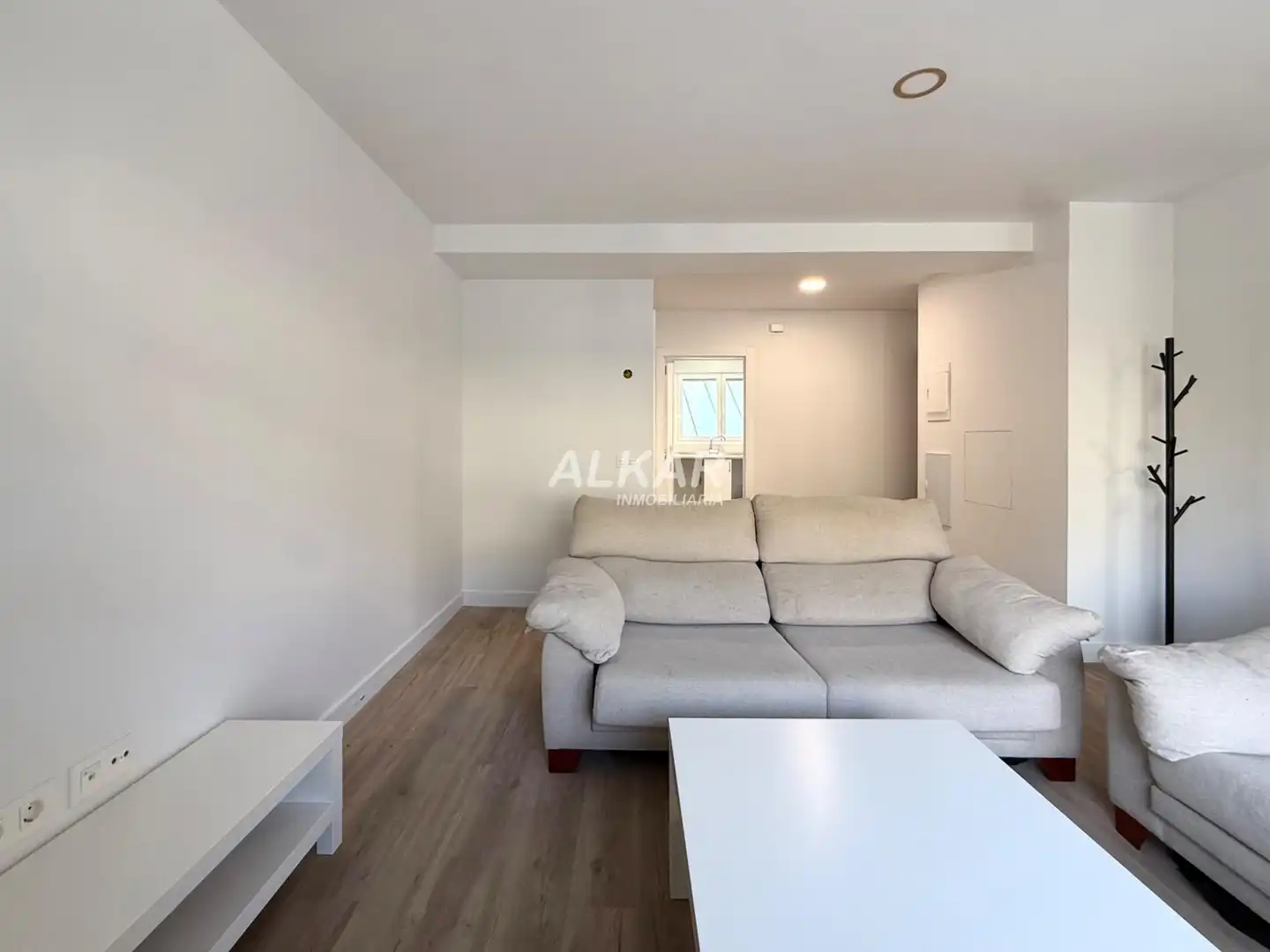 Außenansicht von Wohnung zur Miete in Tudela mit Heizung, Parkett und Terrasse