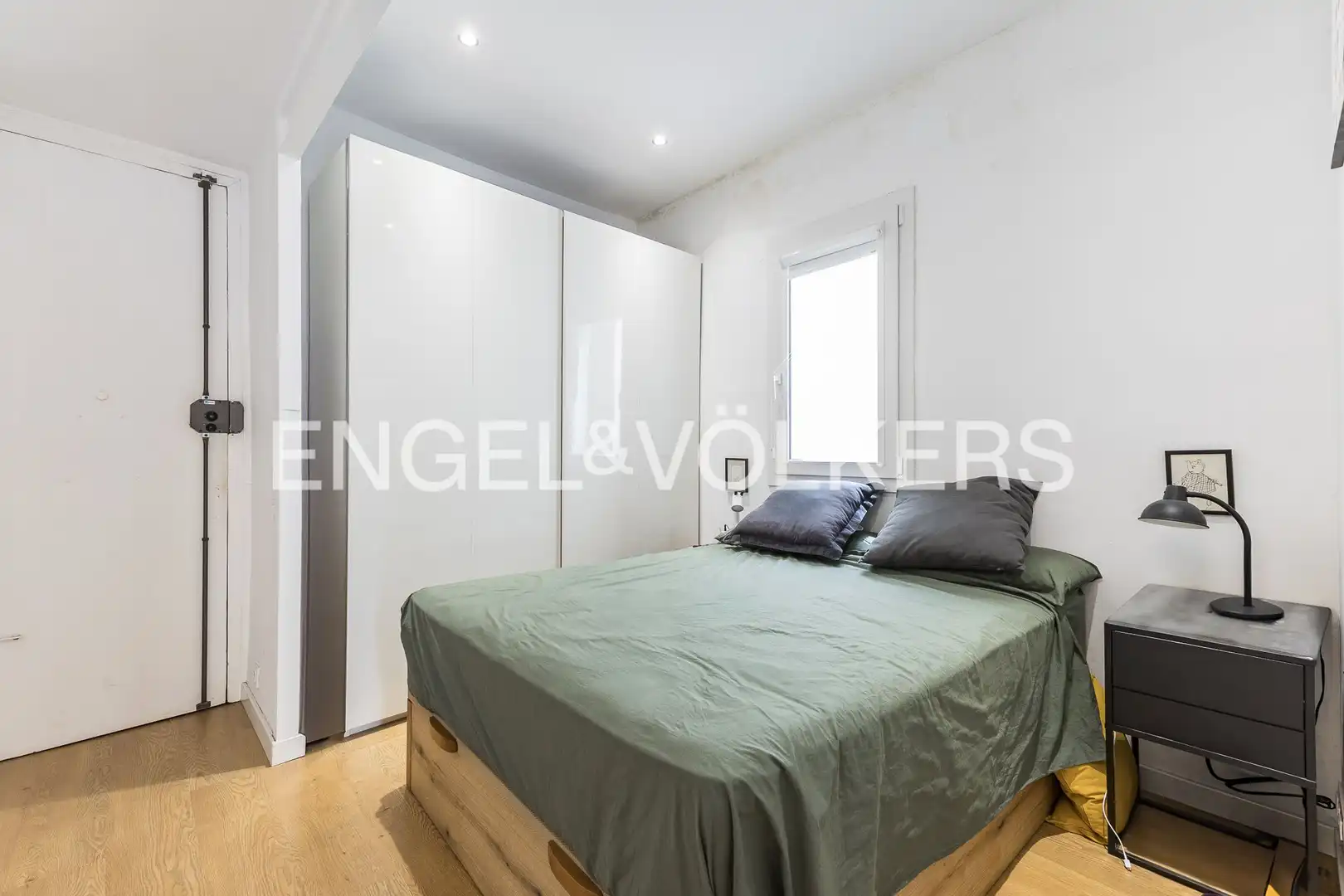 Habitación de Piso en venta en Barcelona con Calefacción, Parquet y Balcón