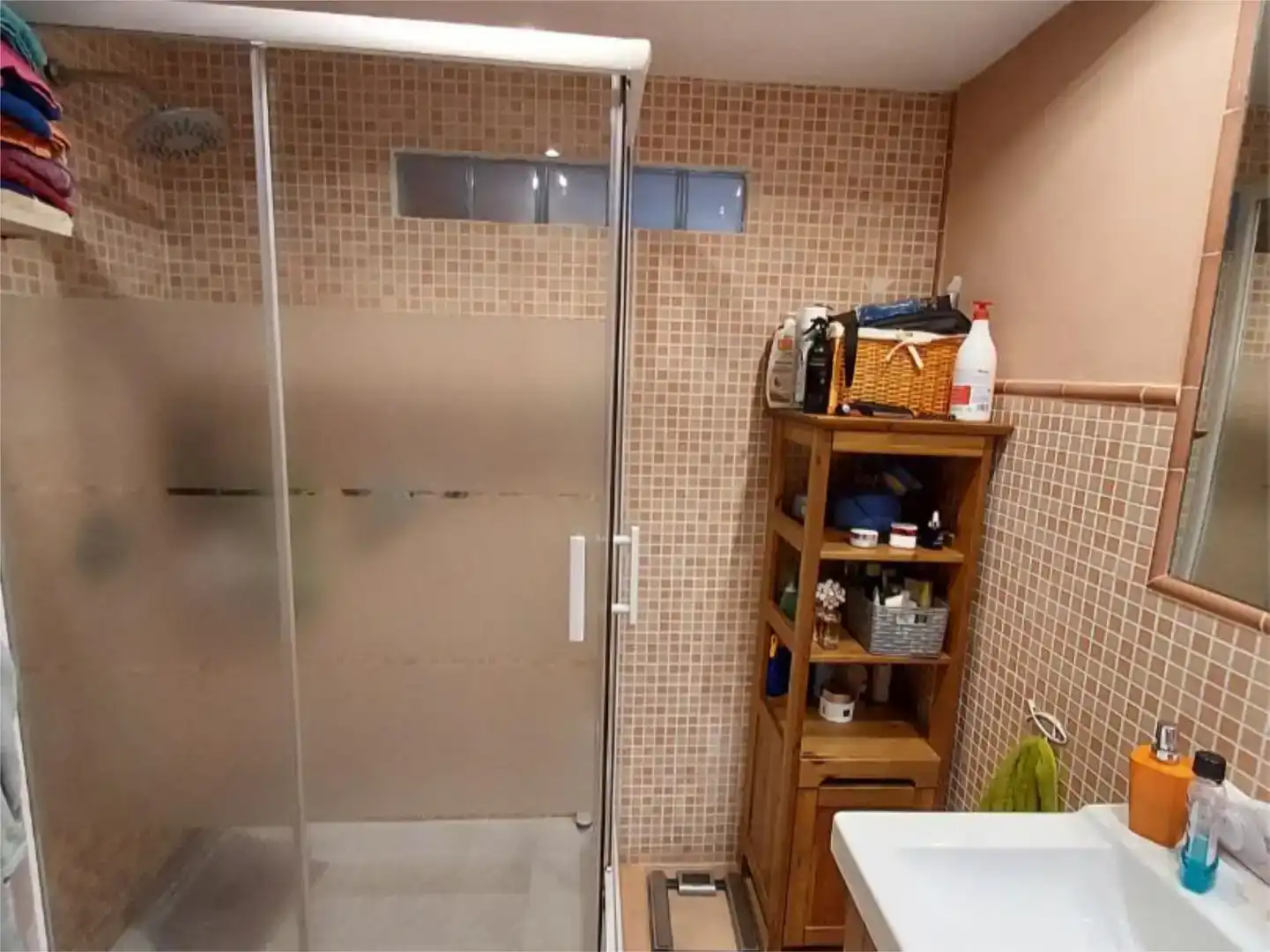 Bany de Pis en venda en El Espinar amb Traster i Piscina