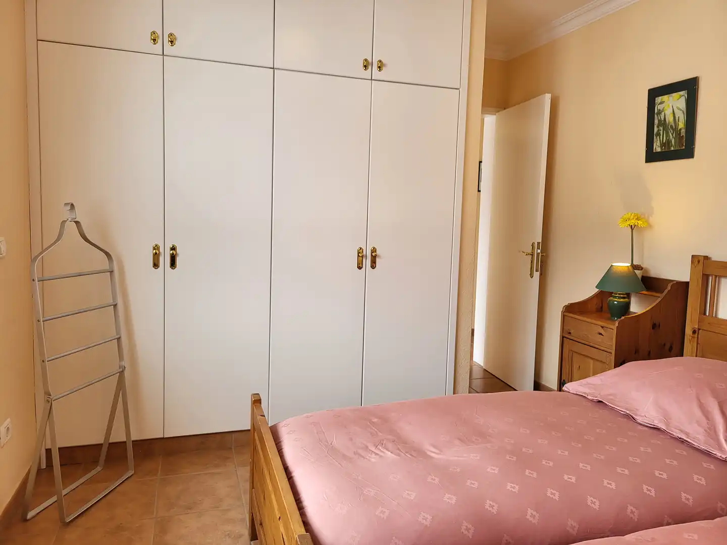 Habitación de Apartamento de alquiler en Los Realejos con Trastero, Piscina y Amueblado