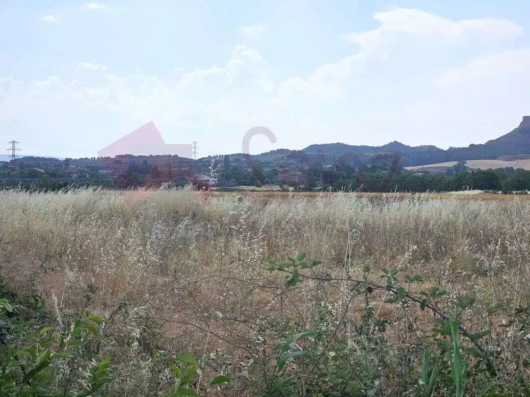 Land for sale in Lardero