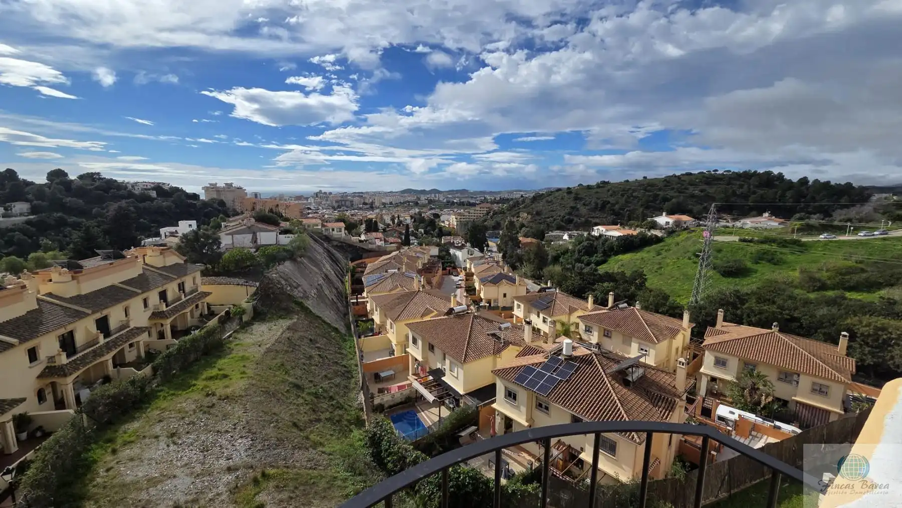 Exterior view of Attic for sale in Fuengirola  with Air Conditioner, Terrace and Community pool