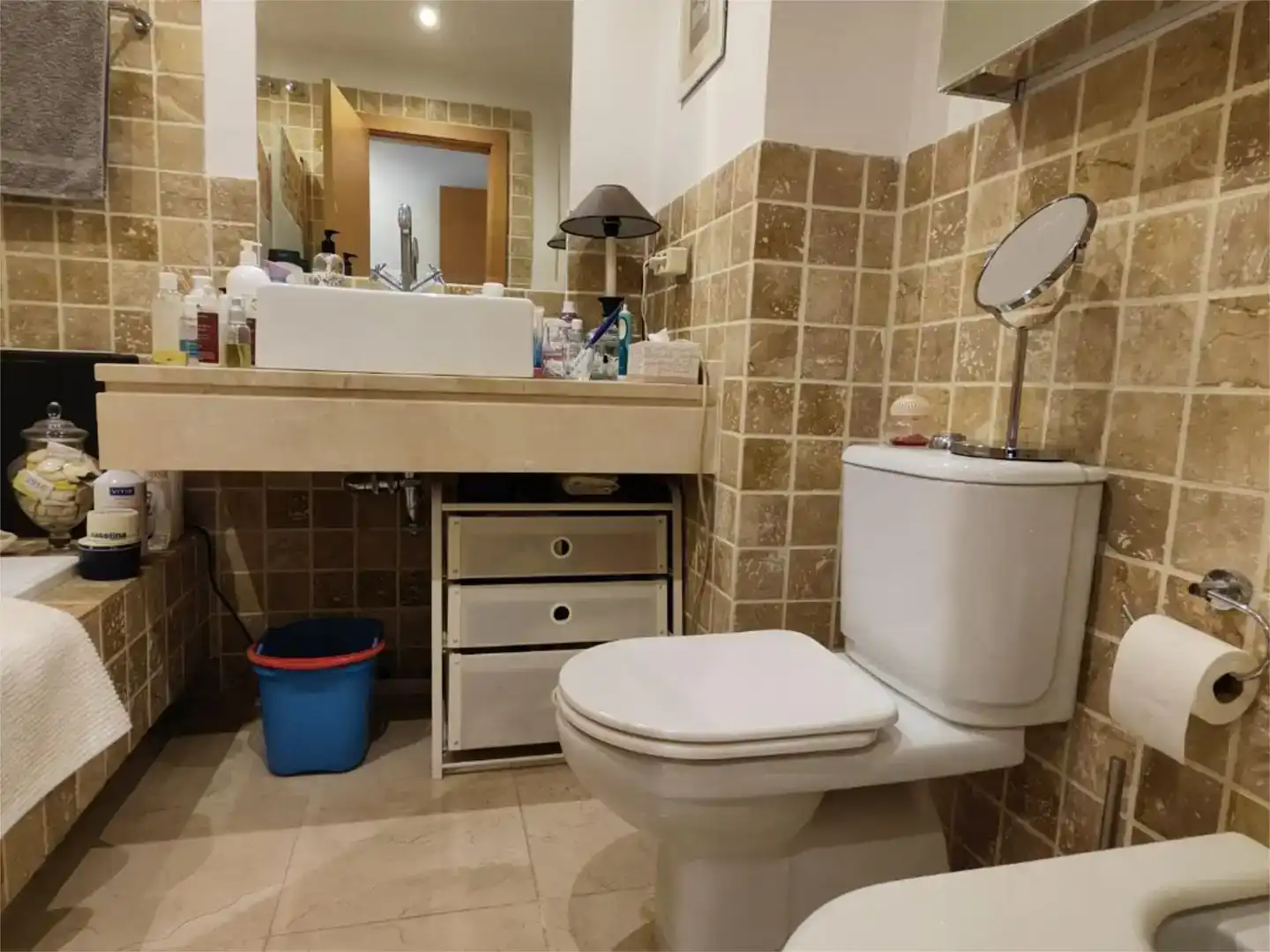 Bathroom of Flat for sale in Estepona  with Air Conditioner and Swimming Pool