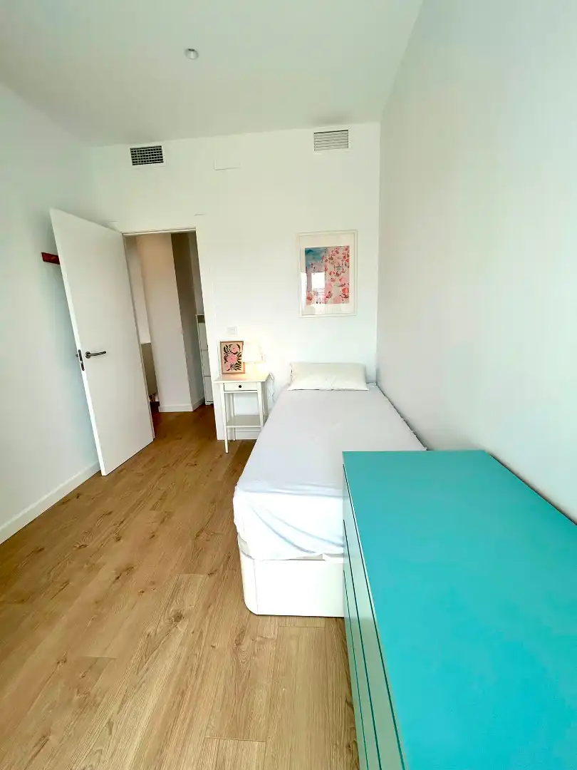 Bedroom of Flat for rent in Granada  with Air Conditioner, Heating and Terrace