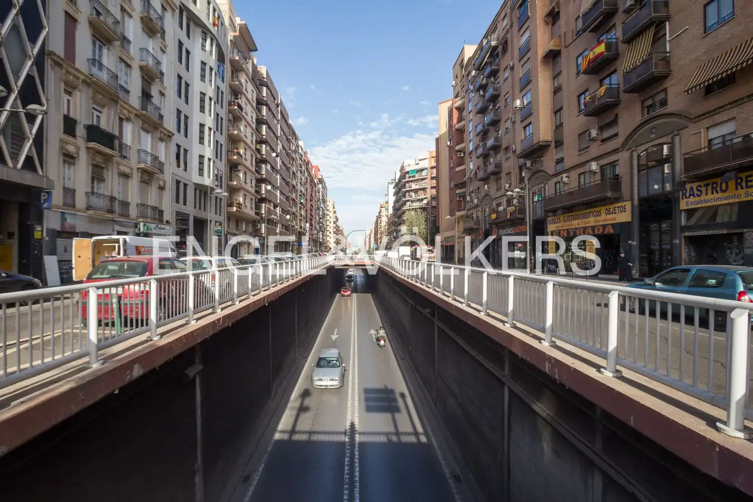 Vista exterior de Piso de alquiler en Valencia con Calefacción