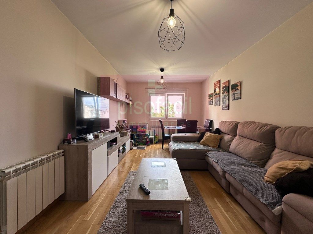 Sala de estar de Apartamento en venta en Lugo Capital