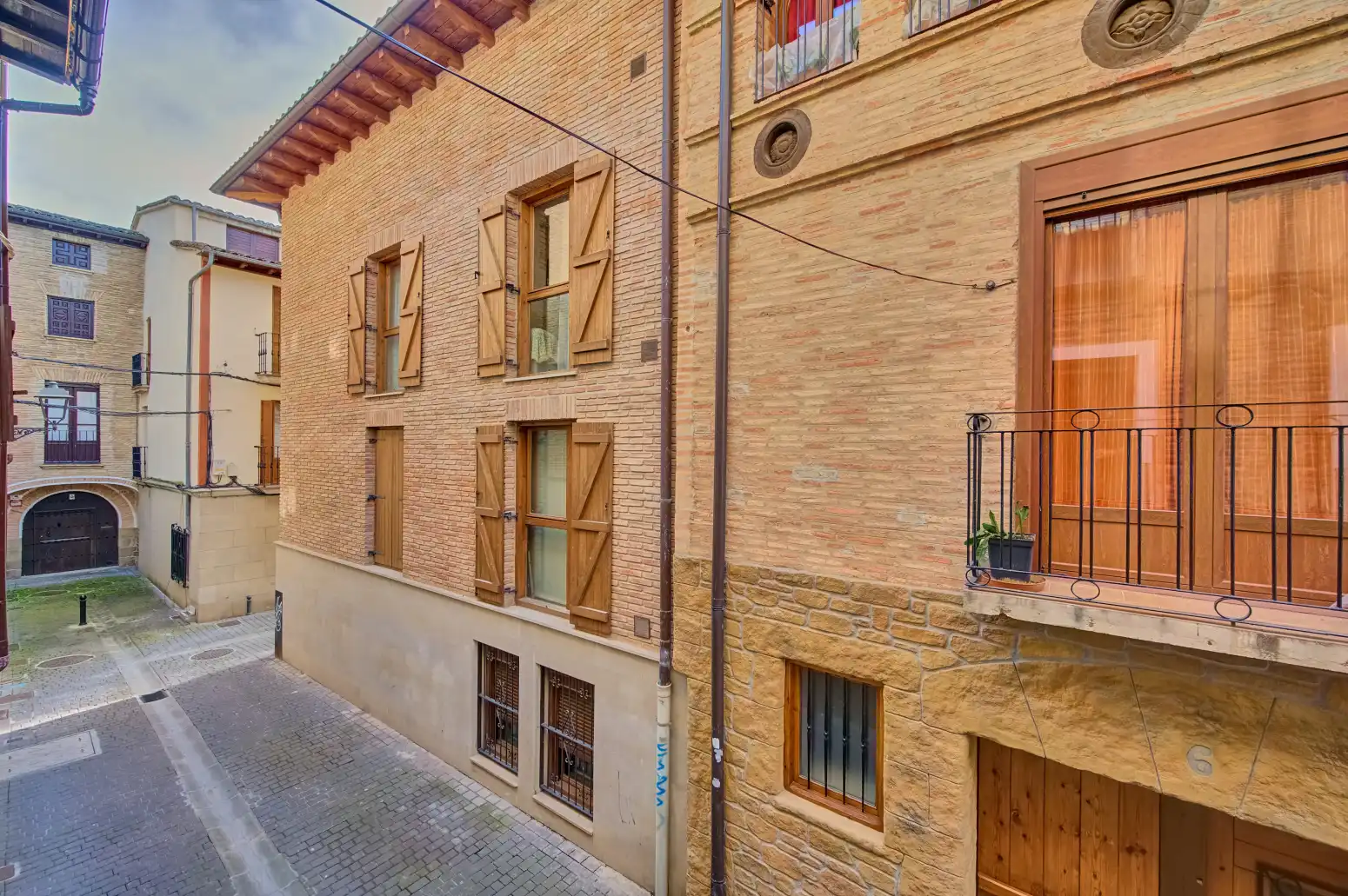Exterior view of Commercial properties for sale in Puente la Reina / Gares  with Furnished