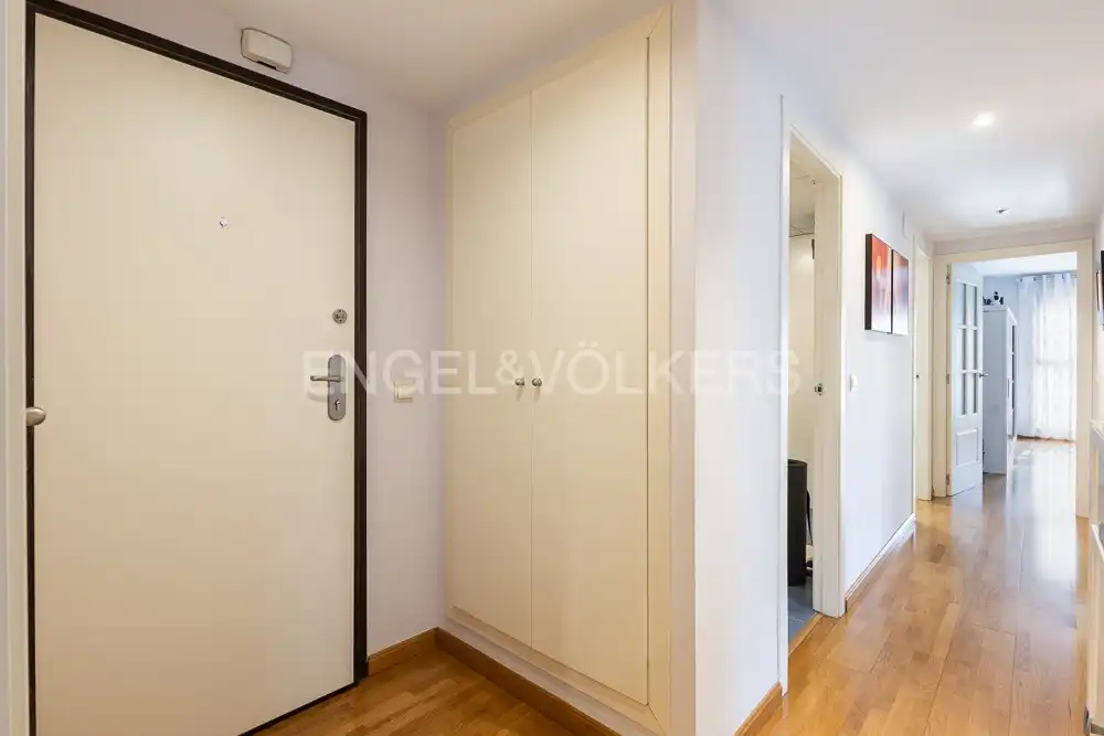Piso de alquiler en Valencia con Aire acondicionado, Calefacción y Parquet