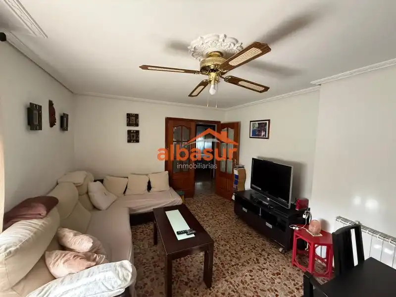 Villa avec piscine à vendre à Avenida Arcangel San Rafael, imagen 13
