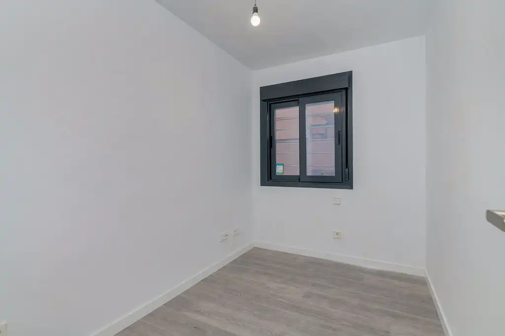 Habitación de Piso en venta en Fuenlabrada con Aire acondicionado, Calefacción y Trastero
