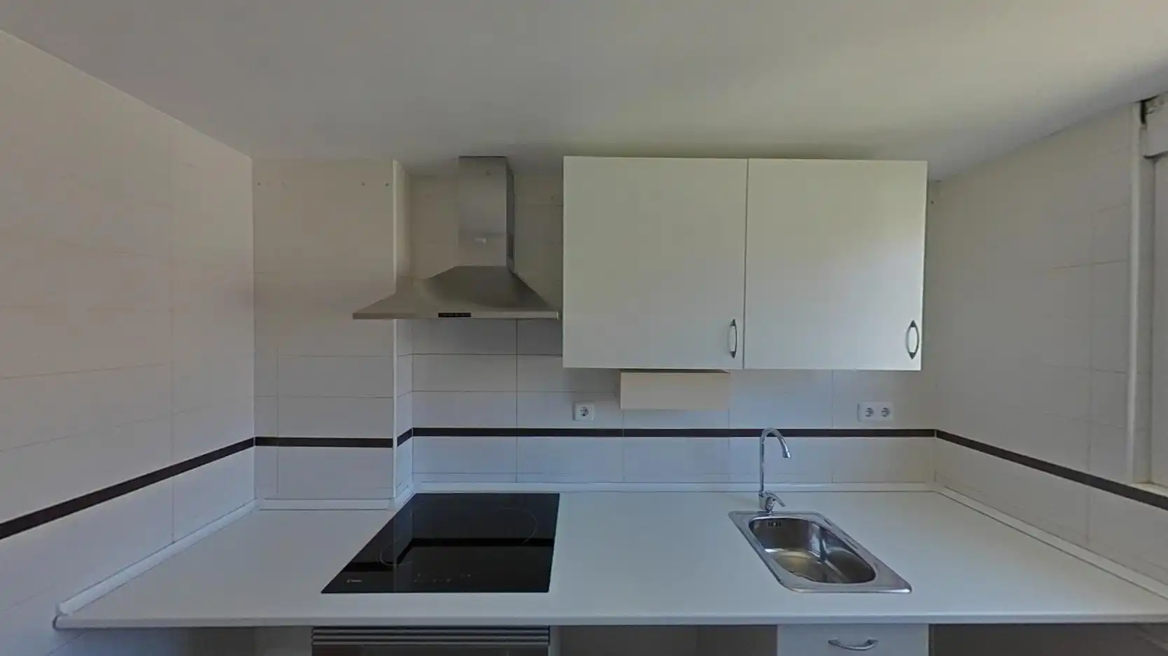 Cocina de Piso en venta en Zaragoza con Calefacción, Parquet y Horno