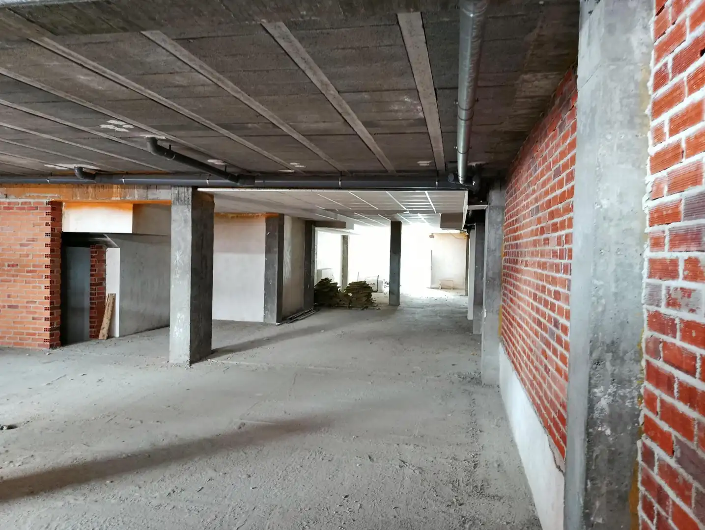 Local comercial de lloguer a Plaza de las Regas, imagen 6