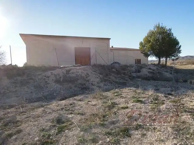 Local comercial en venta en Las Virtudes, imagen 5