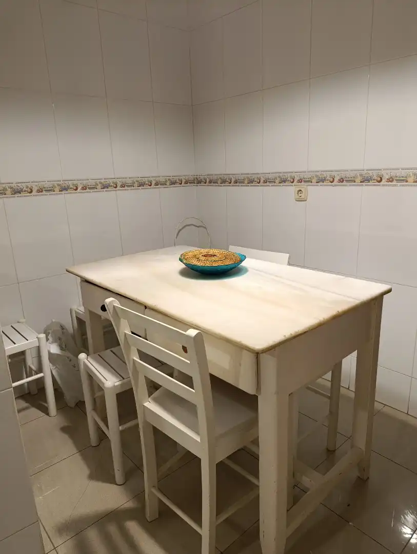 Kitchen of Flat for sale in Pontevedra Capital   with Heating, Parquet flooring and Furnished