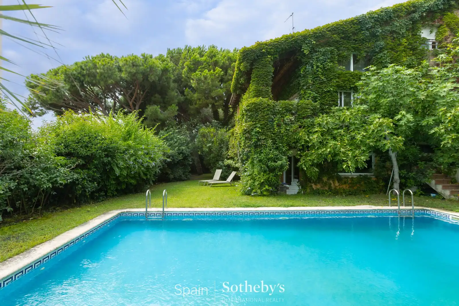 Casa amb piscina en venda a Cabrils, imagen 2