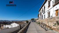 Vista exterior de Casa adosada en venda en  Granada Capital amb Terrassa i Balcó