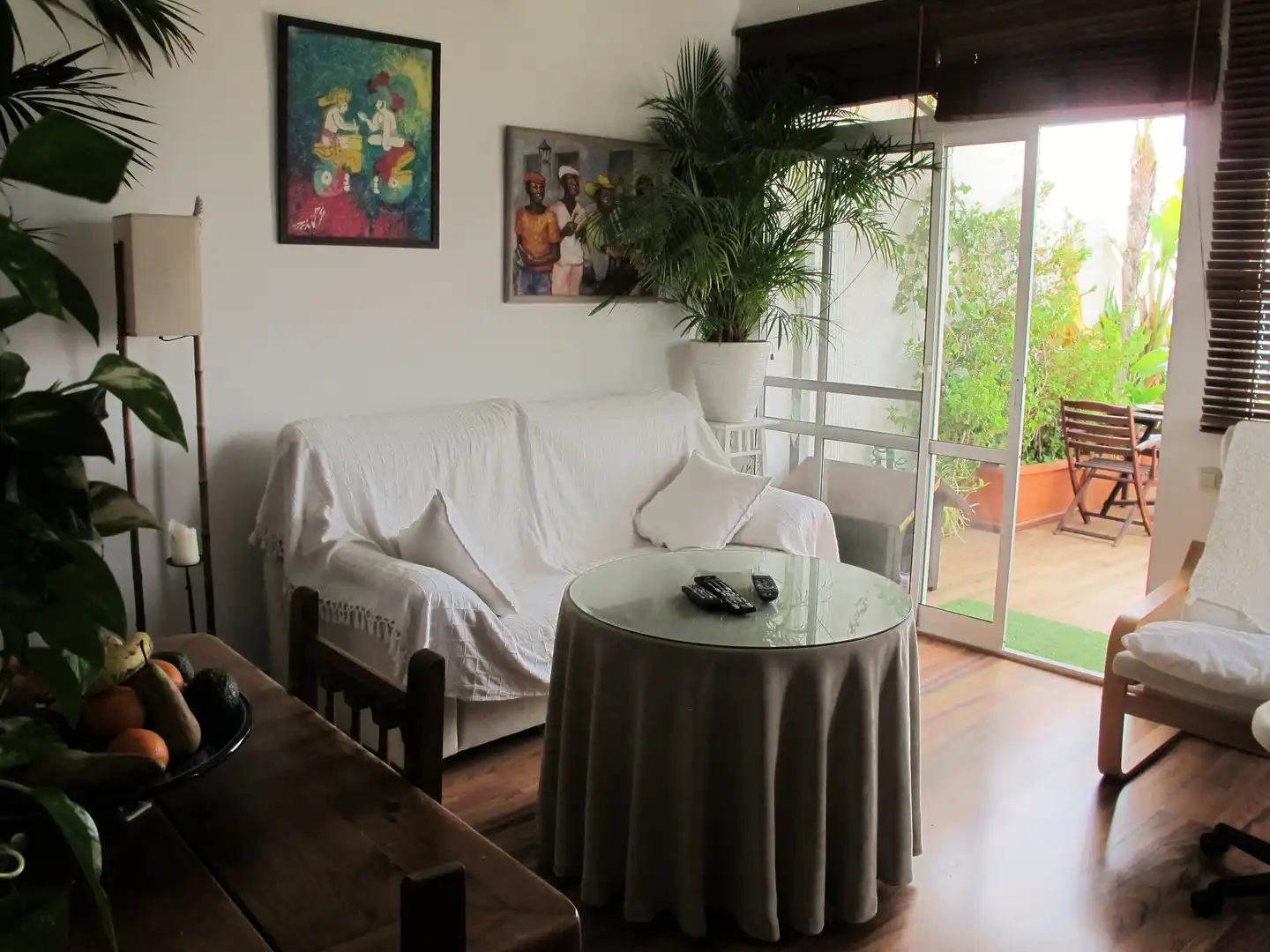 Sala de estar de Apartamento en venta en Nerja con Aire acondicionado, Terraza y Amueblado