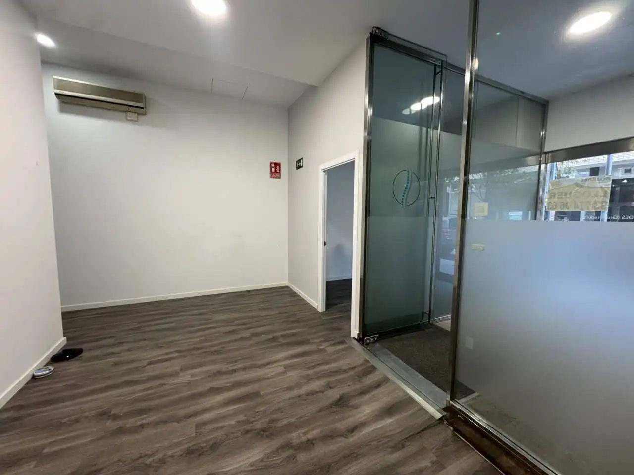 Locale commerciale in cessione a Calle Sant Antoni Maria Claret, imagen 4