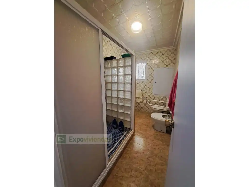 Bany de Casa o xalet en venda en Murcia