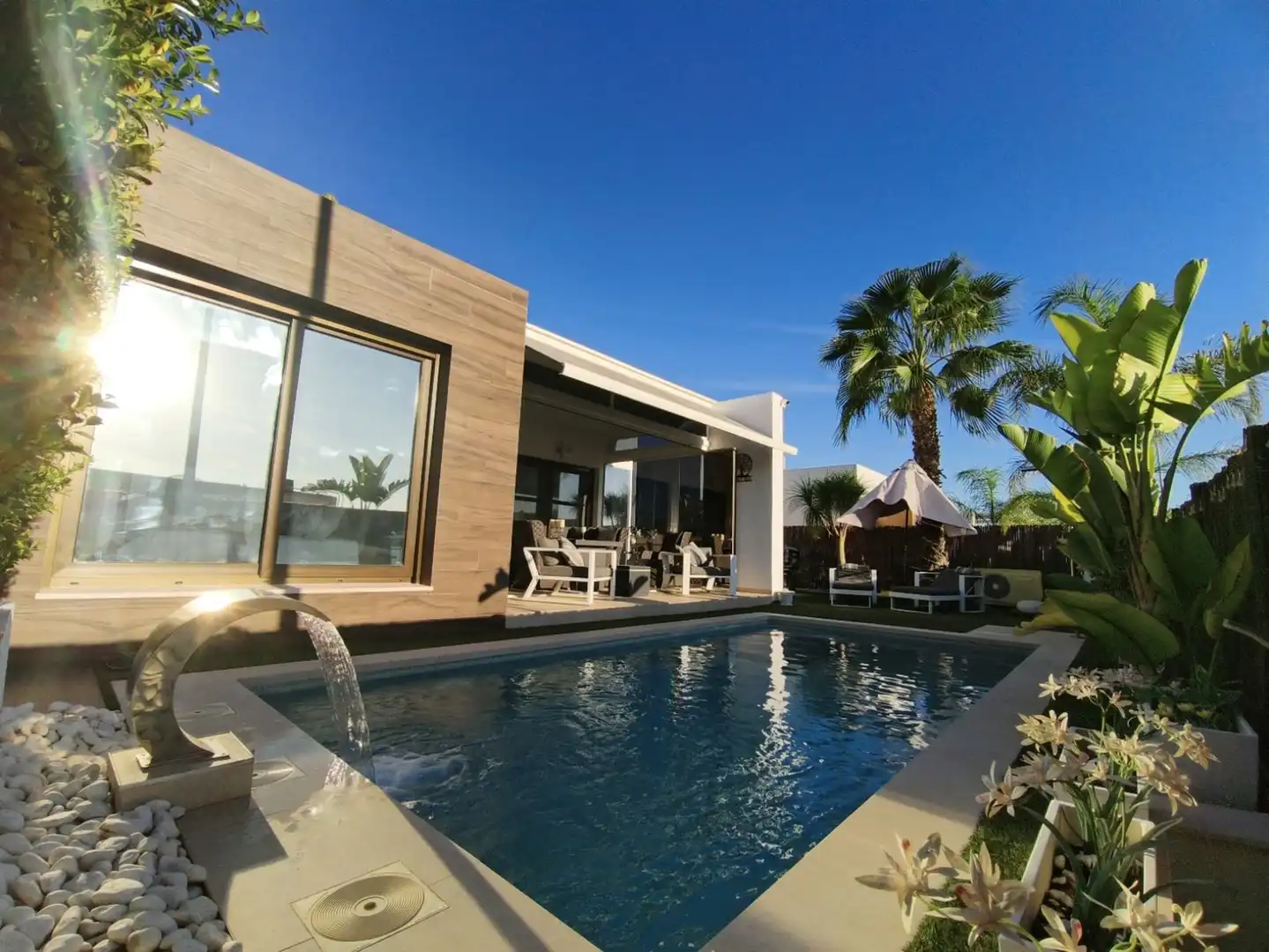 Detached house with pool for sale in N/A