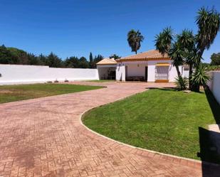 Jardí de Apartament per a compartir en Chiclana de la Frontera amb Aire condicionat i Terrassa