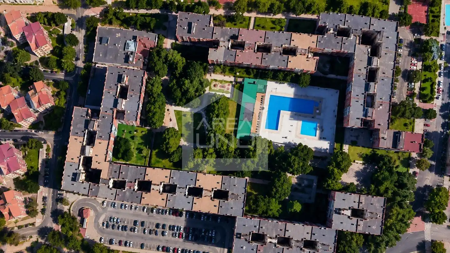 Außenansicht von Wohnung zur Miete in Alcorcón mit Heizung und Gemeinschaftspool
