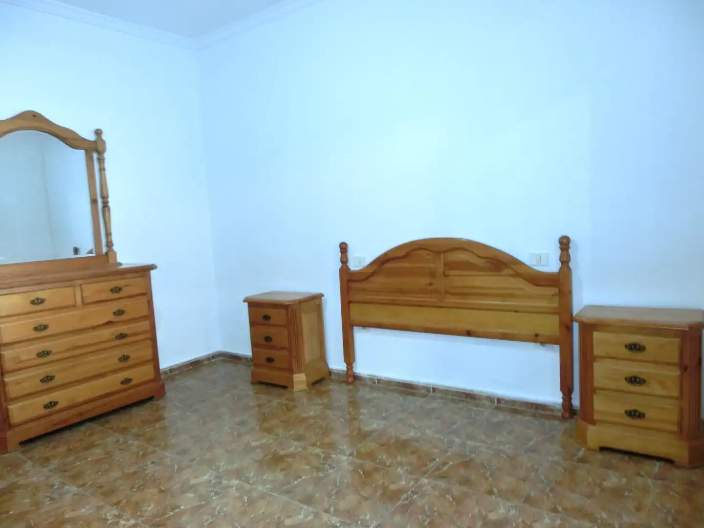 Habitación de Casa o chalet de alquiler en Telde con Terraza, Trastero y Amueblado