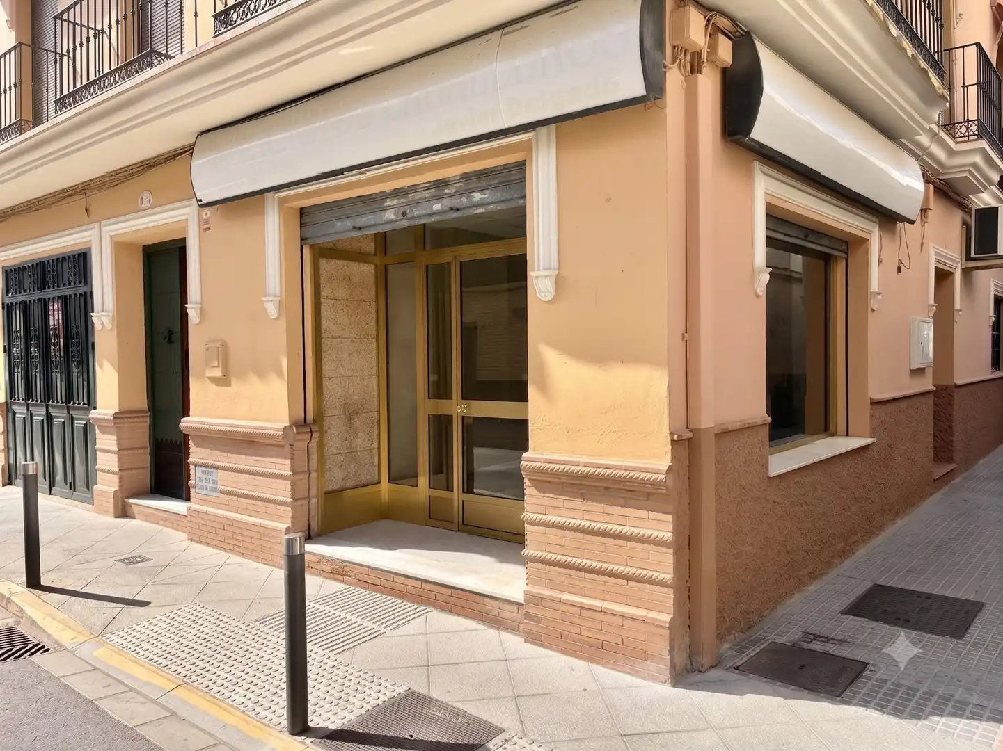 Gewerbefläche zur Miete in Calle FRANCESA (LA)