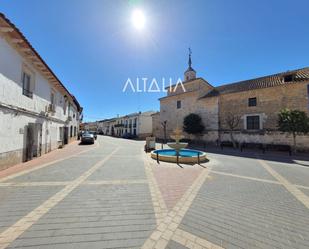 Vista exterior de Casa o xalet en venda en Santa María de los Llanos amb Terrassa