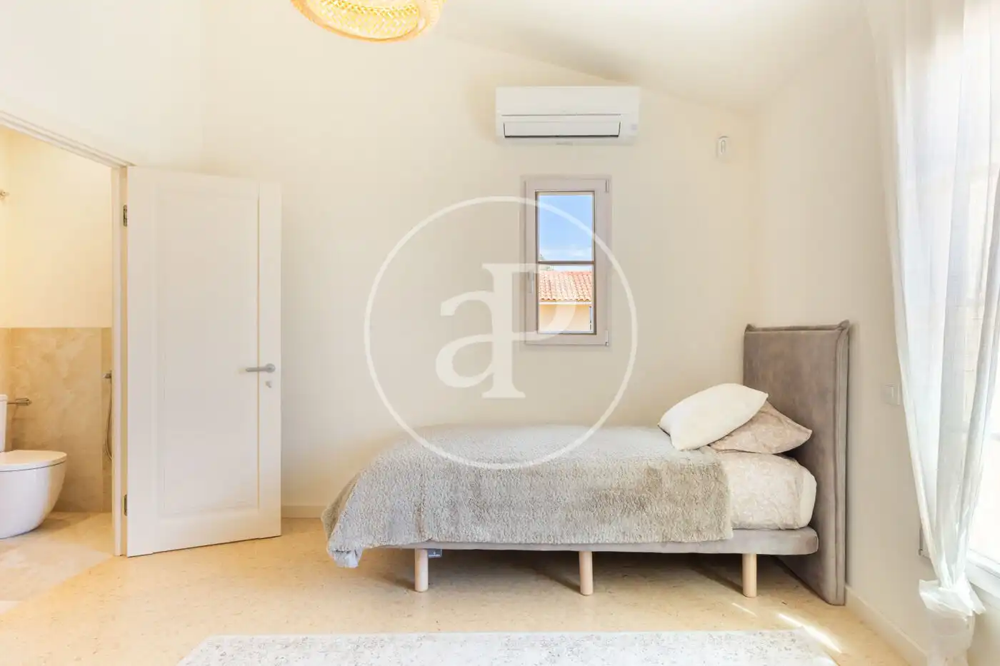 Habitación de Finca rústica en venta en Albalat dels Tarongers con Calefacción, Jardín privado y Terraza