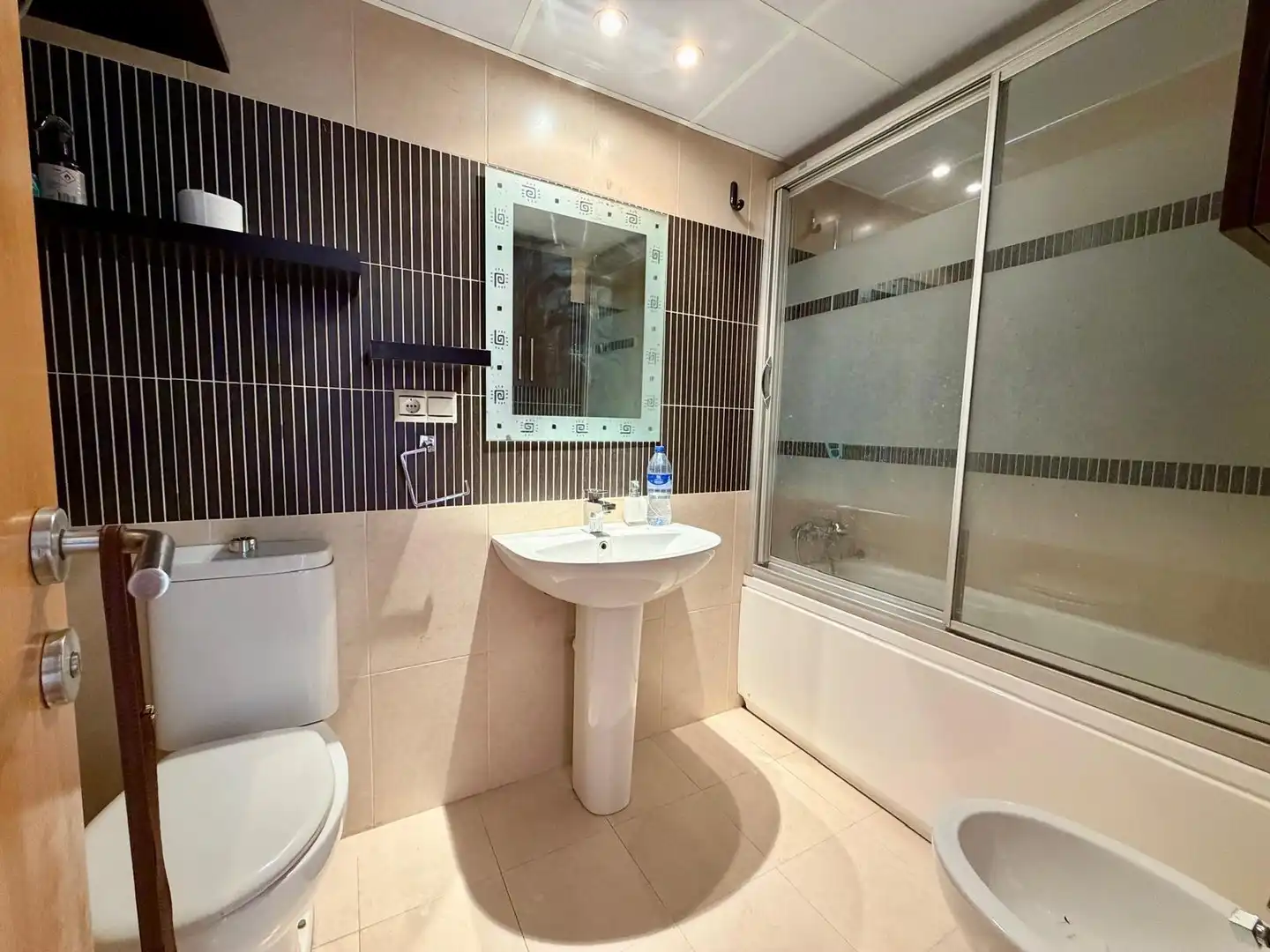 Badezimmer von Wohnung zum Verkauf in Vícar mit Klimaanlage, Terrasse und Möbliert