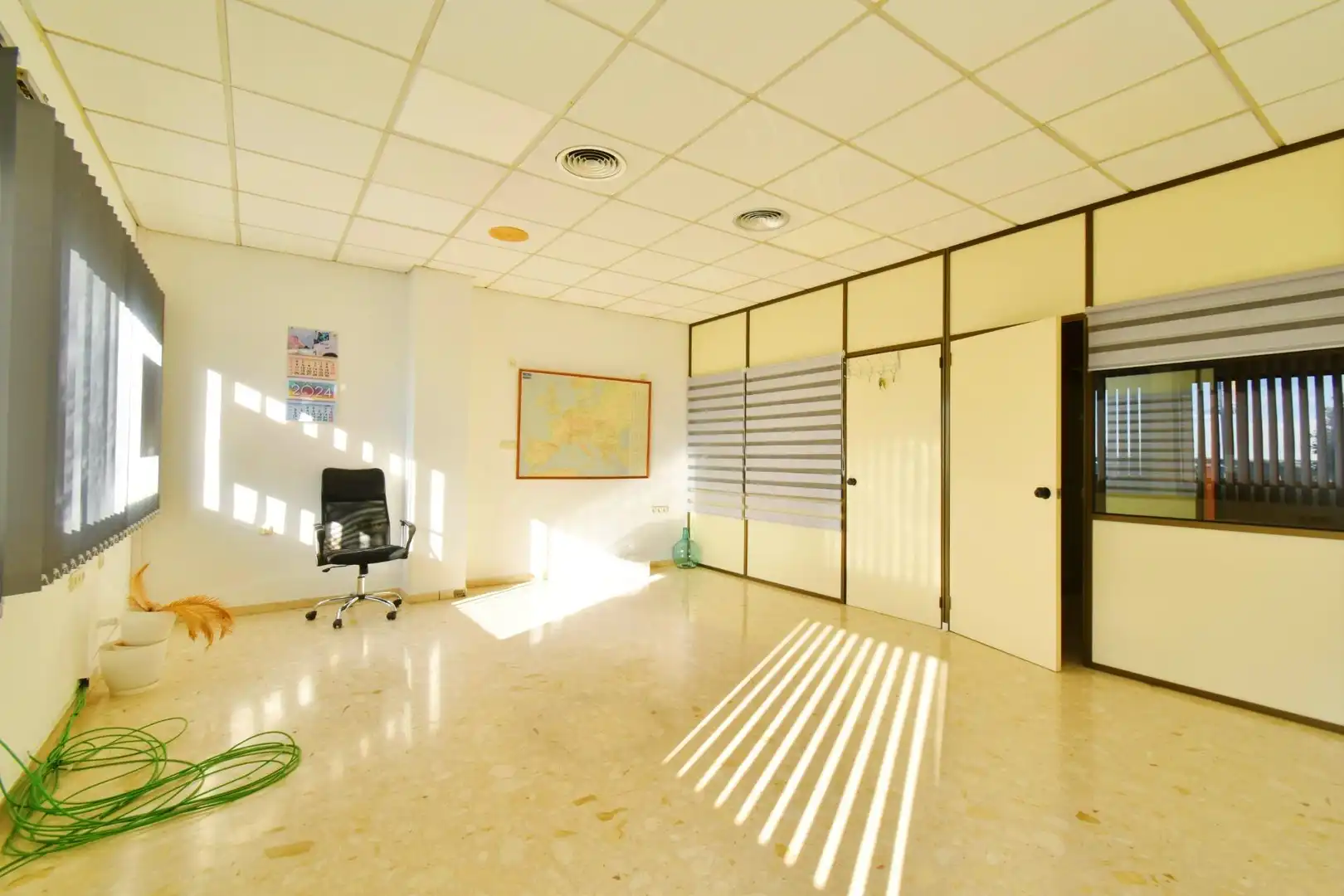 Office for sale in El Ejido  with Air Conditioner