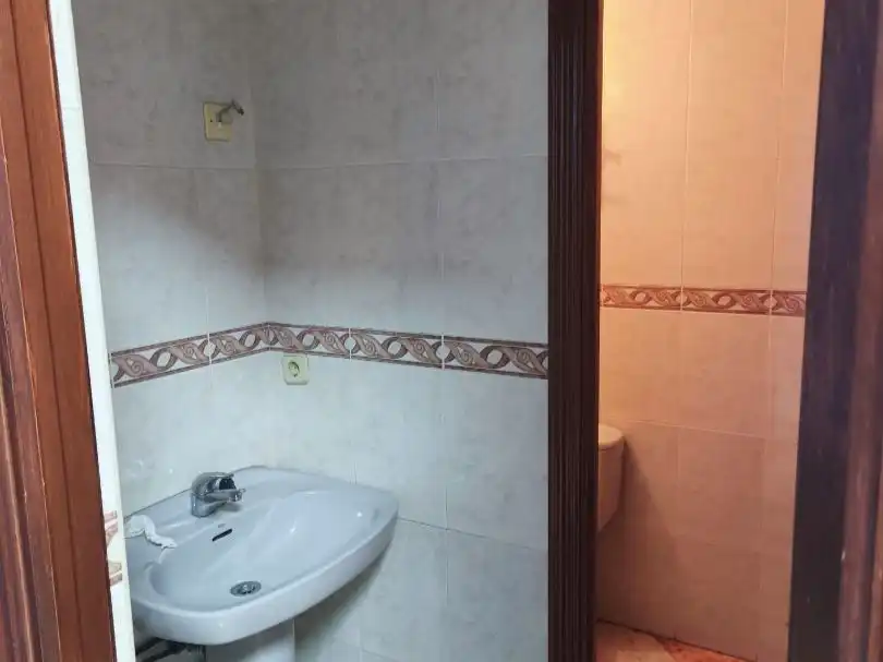 Bany de Local en venda en Villayuventus - Renfe