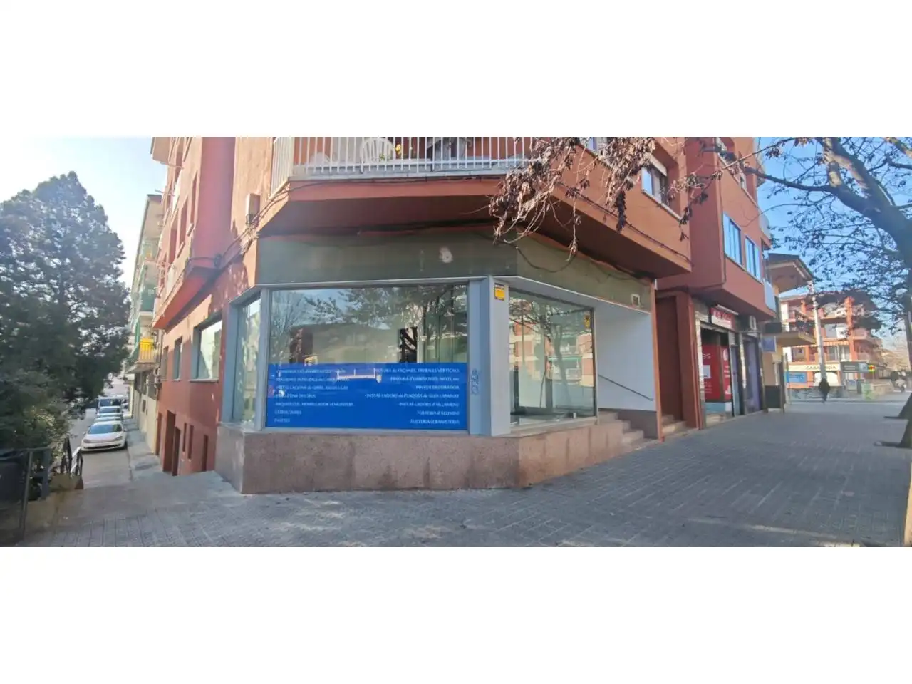 Business premises for sale in Avenida Pau