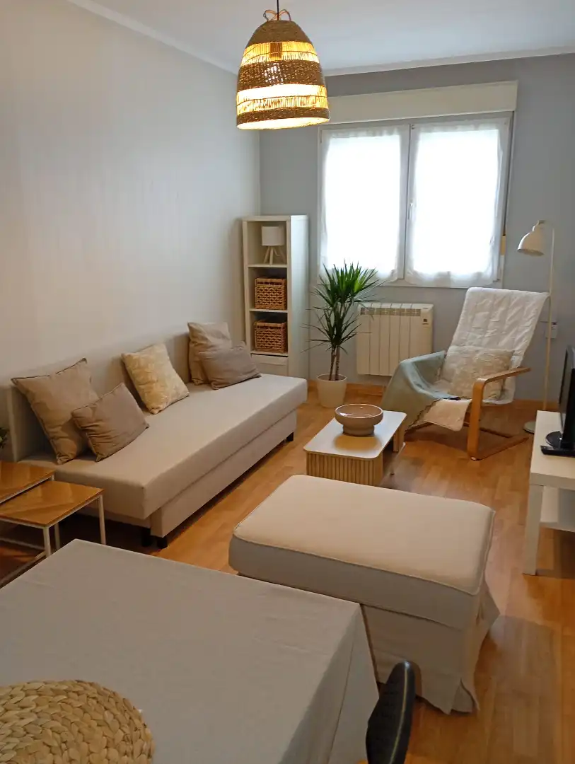 Sala de estar de Piso en venta en Gijón  con Calefacción y Amueblado