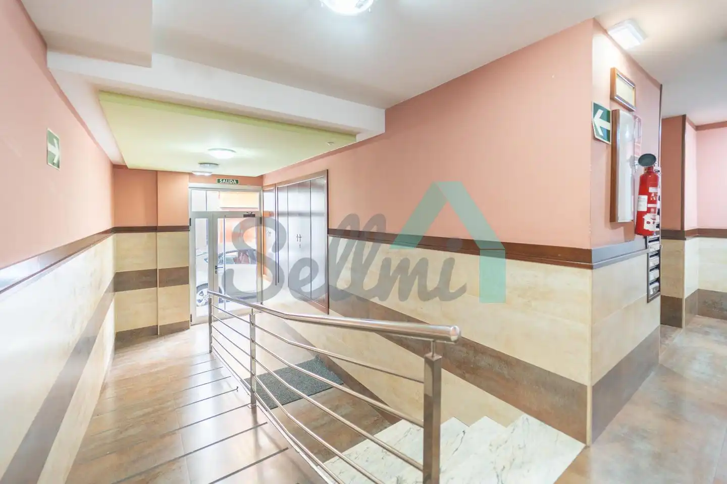 Piso en venta en San Martín del Rey Aurelio con Calefacción, Parquet y Trastero