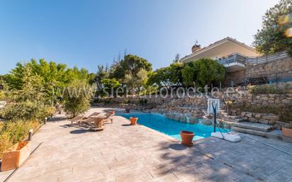 Exterior view of House or chalet for sale in Boadilla del Monte  with Air Conditioner, Terrace and Swimming Pool