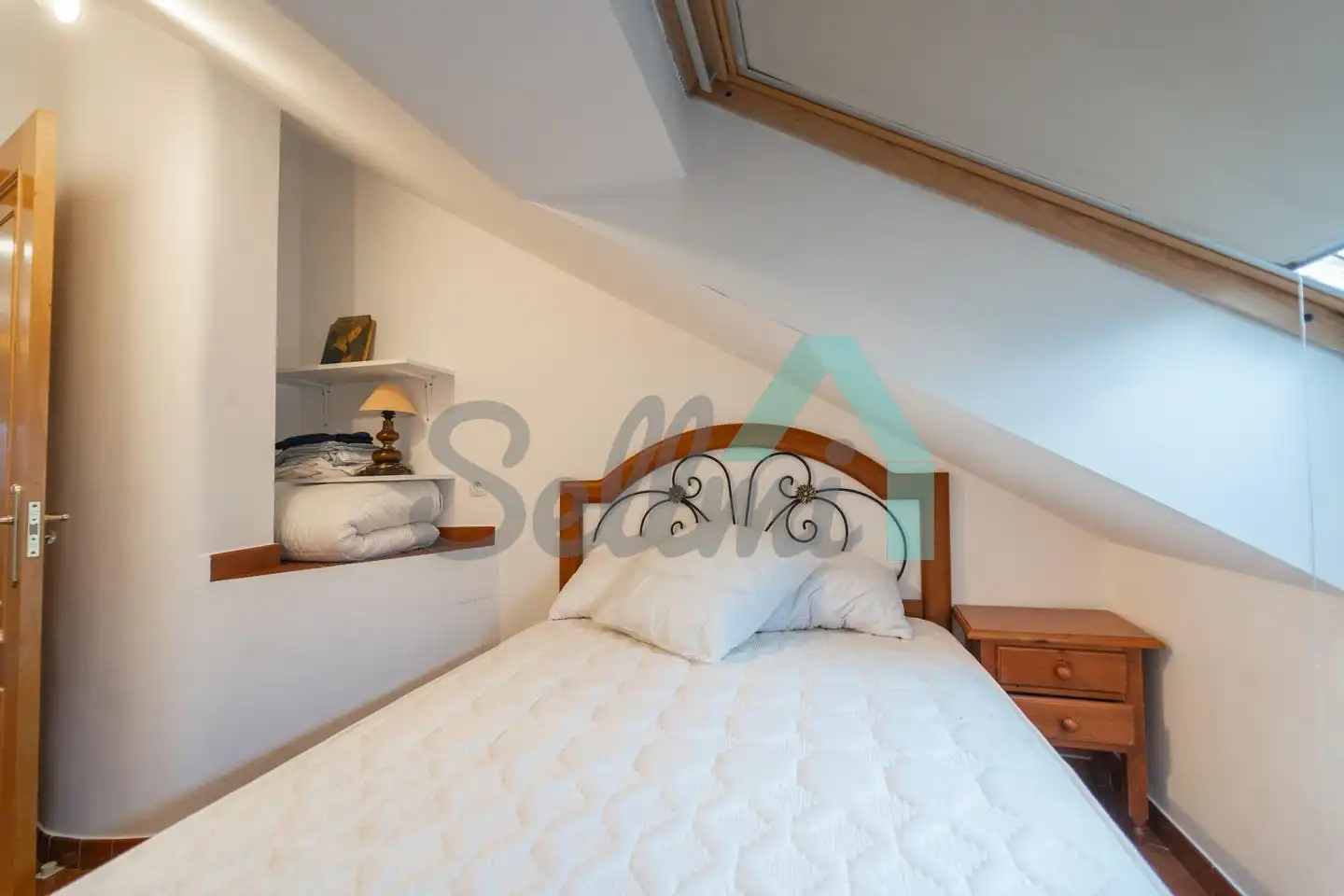 Habitación de Dúplex de alquiler en Castropol con Calefacción y Amueblado